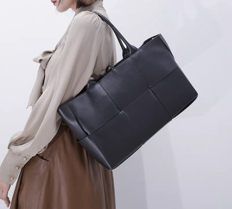 Dark Tone Splicing Large Open Handle Tote Bag
