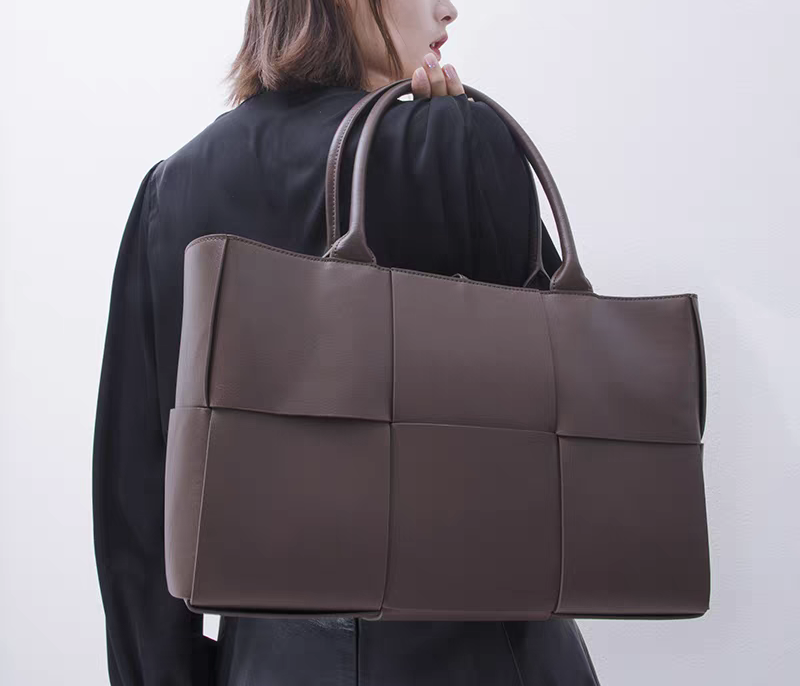 Dark Tone Splicing Large Open Handle Tote Bag