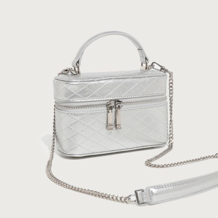 Metallic Silver Quilted Chain Zipper Mini Box Crossbody Case